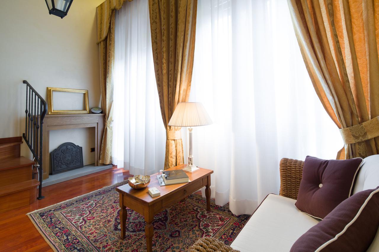 Old Tower Ponte Vecchio Suite Florence Kamer foto